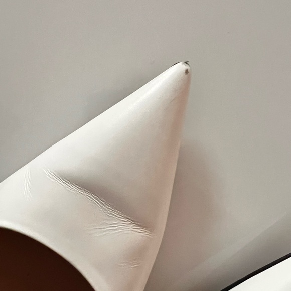 Hugo Boss Kristin Pointy P90-C White Heels - Picture 6 of 9